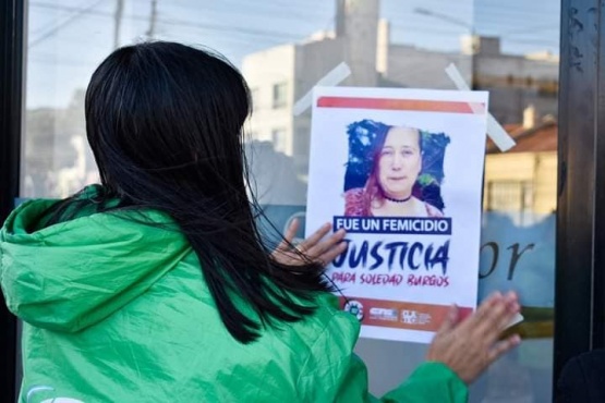 Mabel Burgos denuncia que uno de los homicidas de su hermana anda libre