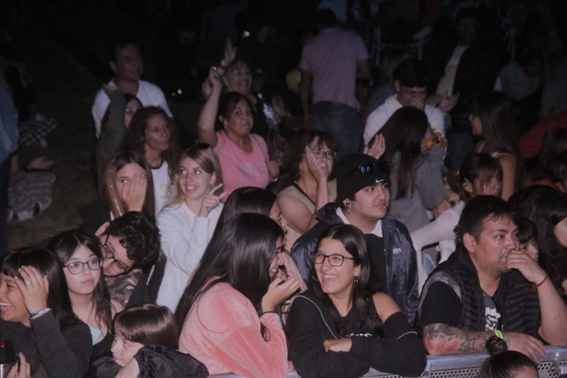 Daniel “Facha” Lesica celebre sus 40 años con la música en la Fiesta Nacional del Róbalo. 