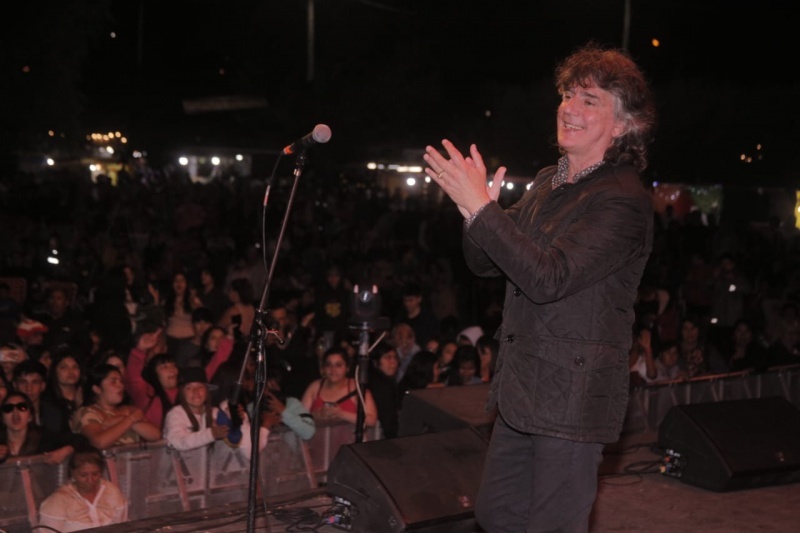 Daniel “Facha” Lesica celebre sus 40 años con la música en la Fiesta Nacional del Róbalo. 