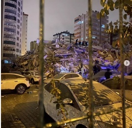 Un poderoso sismo de magnitud 7,8 sacudió Turquía