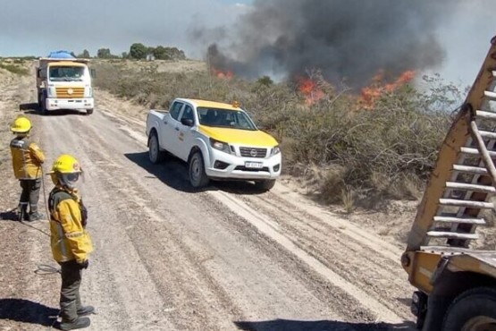 El incendio en Puerto Lobos fue declarado contenido