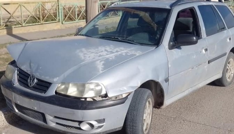 Colisión dejó daños materiales 