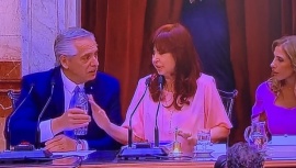 El reto de Cristina Kirchner a Alberto Fernández antes de dar su discurso en la Asamblea Legislativa 2023: “Hasta el agua”