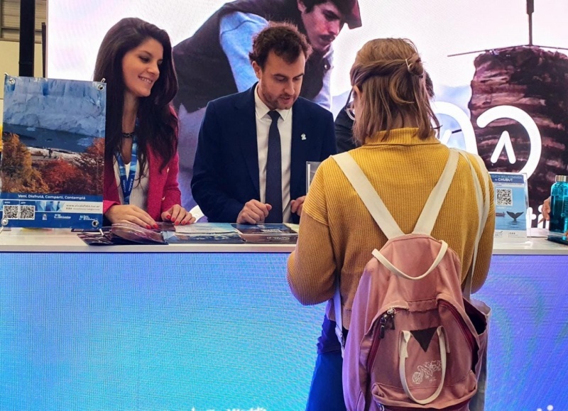 El Calafate representando en la Feria Internacional de Turismo de Berlín. 