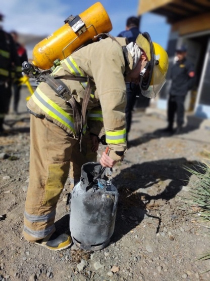 Una garrafa provocó un incendio en una casa