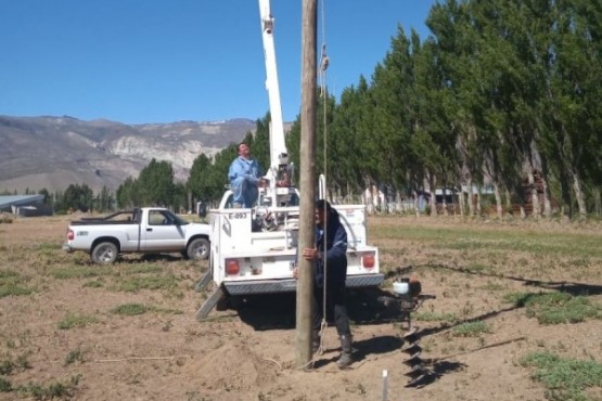 Amplían la red eléctrica en Lago Posadas