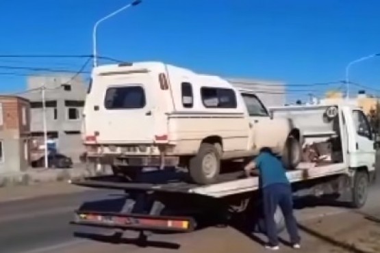 Manejaba ebrio y le secuestraron el auto