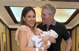 Fue internada de urgencia la bebé de tres meses de Barby Franco y Fernando Burlando