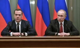 El ex presidente ruso Dmitri Medvedev amenazó con lanzar un misil hipersónico contra el Tribunal de La Haya