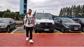 Messi llegó a la Argentina para los amistosos de celebración por el Mundial de Qatar