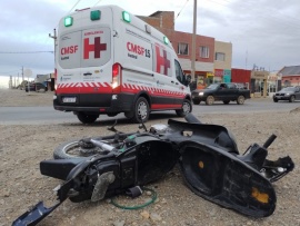 Choque en calle 13 del San Benito: motociclista llevado al hospital