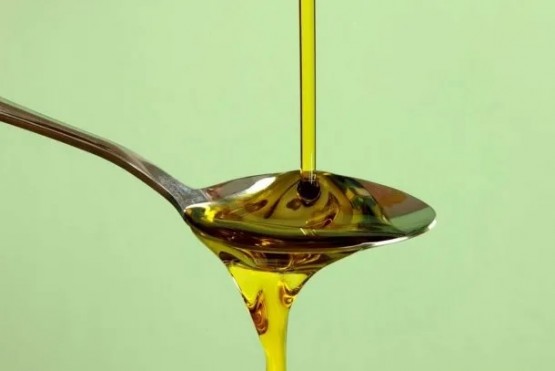 ANMAT descubre un aceite de oliva trucho: qué marca no hay que comprar