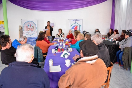 Sesionó al Consejo Municipal del Adulto Mayor