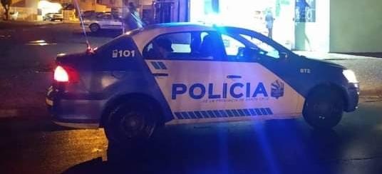 Dos detenidos por robar carne y un televisor