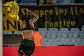 La tremenda chilena en el triunfo de Peñarol