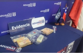 Detectaron a viajeros que ingresaban a Chile con millonario contrabando de dinero