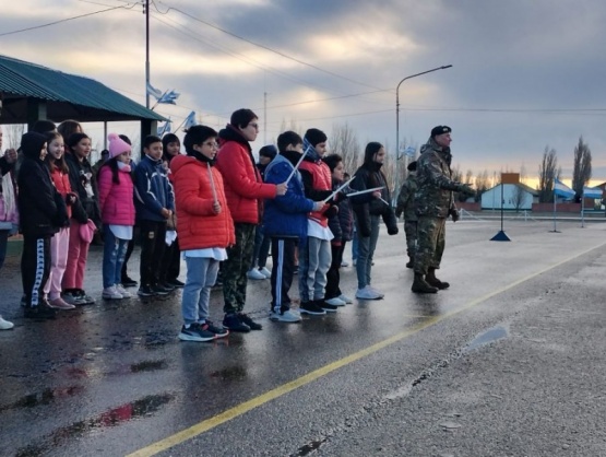 Educación impulsa propuestas educativas junto con el Ejército Argentino