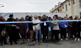 Municipio realizó la reapertura de una avenida Kirchner renovada