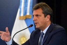 Massa anunció que los salarios de hasta 880 mil pesos no pagarán Ganancias sobre el aguinaldo