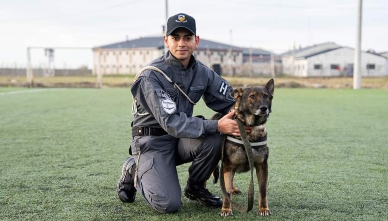 El Servicio Penitenciario Provincial cuenta con un nuevo guía de canes 