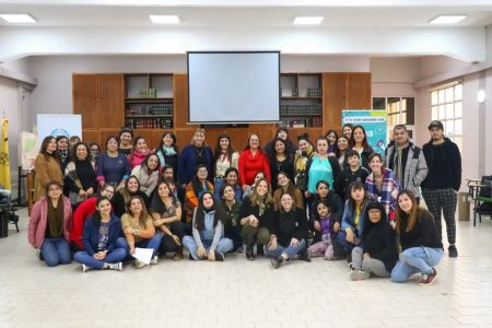  Se realizó “Ciclo de formación para educadores de los Espacios de Primera Infancia”