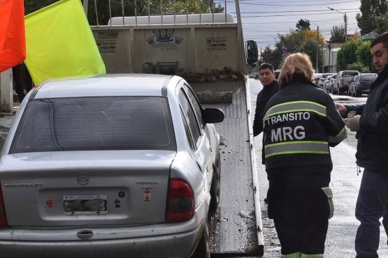 Cuál es la legislación que prohíbe el transporte no concesionado