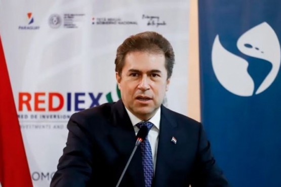 Un ministro de Paraguay propuso levantar un muro en la frontera con Argentina