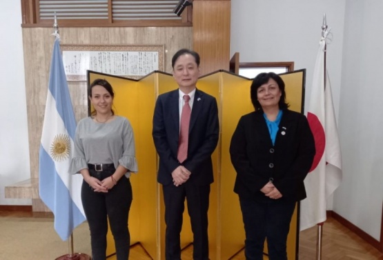 Japón otorgará becas para formación y capacitación a santacruceños