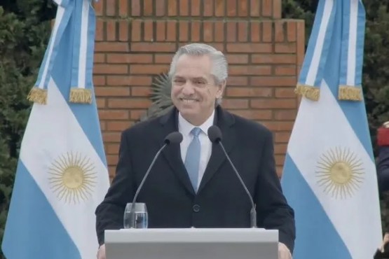 Alberto Fernández apuntó contra la oposición por la toma de deuda