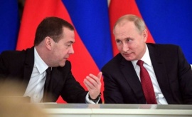 Medvedev no descartó el uso de armas nucleares y Putin se refirió a "una guerra contra la OTAN"