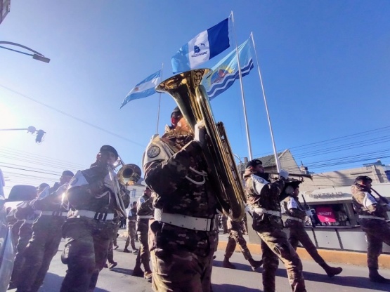 Se realizó un nuevo izamiento dominical