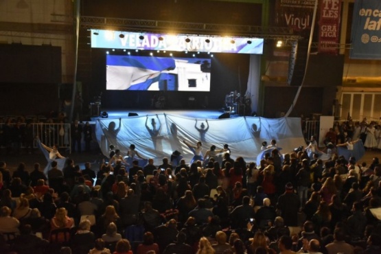 Día del Folclore argentino: programación de la Escuela de Danzas