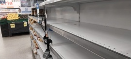 De vuelta góndolas vacías en los supermercados