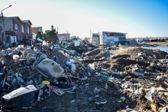 A pesar de los esfuerzos, los vecinos continúan creando minibasurales en la ciudad