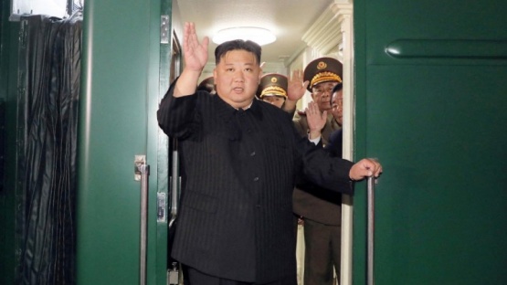 El líder norcoreano Kim Jong-un llegó a Rusia en un tren blindado para reunirse con Putin