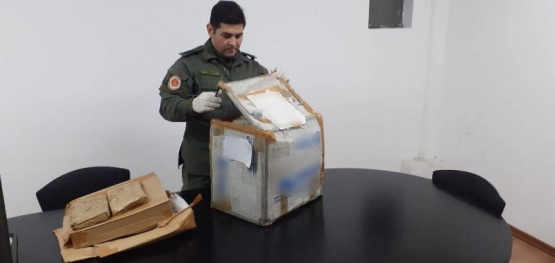 Decomisan 14 kilos de marihuana y mercadería valuada en más de 17 millones de pesos en dos procedimientos