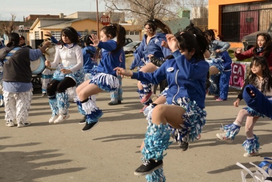 Todo listo para el desfile de la primavera: carrozas, comparsas y murgas