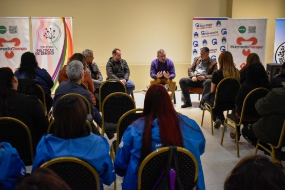 Balance positivo de la charla debate sobre perspectiva de género en la prensa y gremios