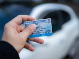 Licencia de conducir: el nuevo requisito para obtenerla antes de los 21 años
