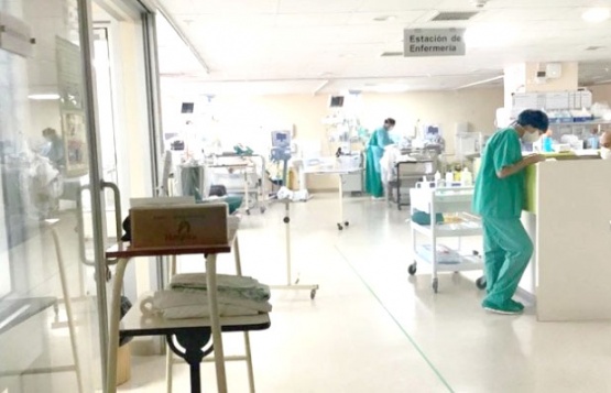 Brote de Covid-19 en el Hospital Clínico se encuentra “controlado”