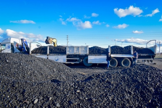 Río Gallegos:  Arribaron 62 toneladas de carbón al Centro Operativo Municipal