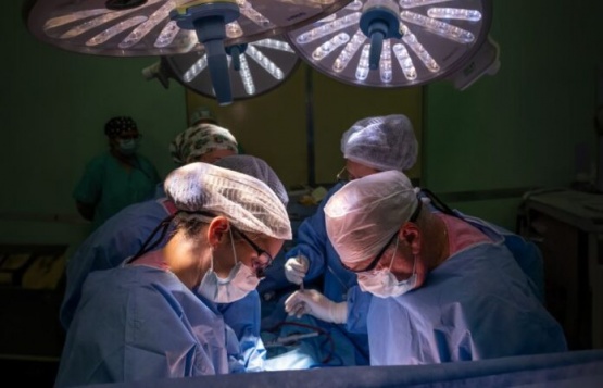 El Hospital Garrahan realizó mil trasplantes de hígado pediátricos gracias a la donación de órganos
