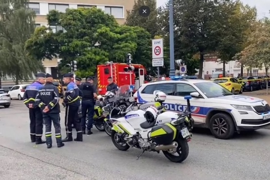 Muere un profesor por un ataque con cuchillo en un colegio de Francia