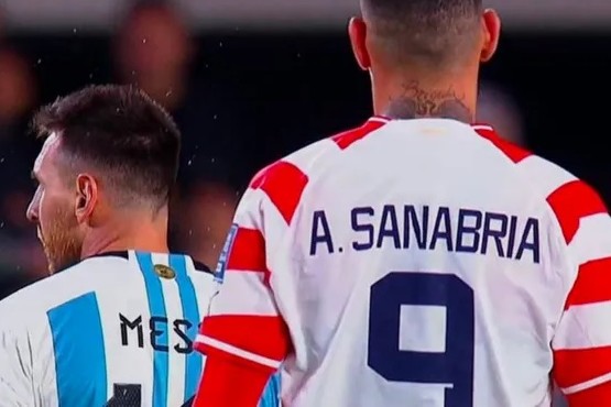 El descargo de Antonio Sanabria tras recibir amenazas por su cruce con Lionel Messi