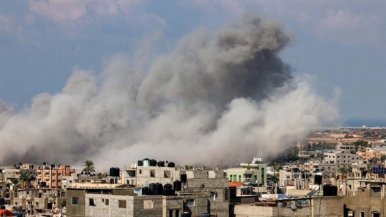 Al menos 200 muertos por un bombardeo que destruyó un hospital en Franja de Gaza