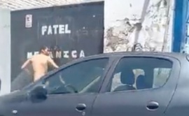 Viral: persecución de película a un "amante" desnudo por las calles de Salta