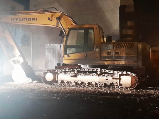 Incendio intencional retrasará la obra de pavimento de Avenida Kirchner