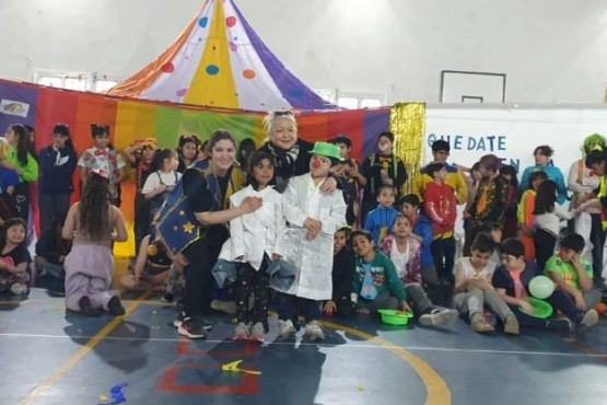 Más de cien familias celebraron el Día de la Educación Física