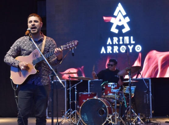 El cantautor santacruceño Ariel Arroyo presenta “Patagón” en Córdoba
