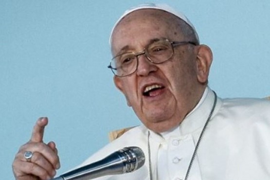 El Vaticano confirmó que transexuales pueden ser bautizados y, también, padrinos de bodas